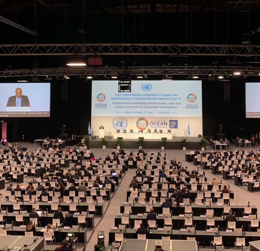 Salle plénière de la conférence des Nations Unies sur l’Océan à Lisbonne