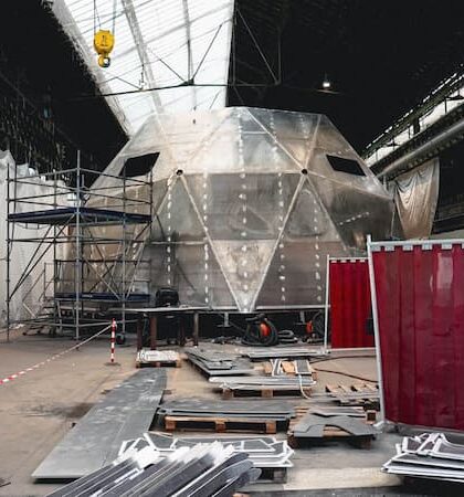 Géode sur le chantier CMN-Cherbourg