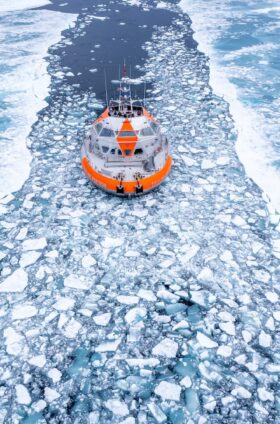 Tara Polar Station : les défis de la science à bord d’un laboratoire dérivant en Arctique