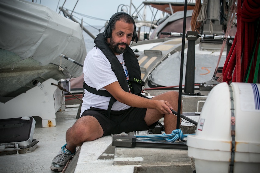 Malik Nejmi : artiste en résidence sur tara